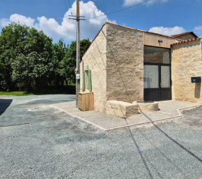 Gîte des oliviers avec barque et vélo pour toute la famille